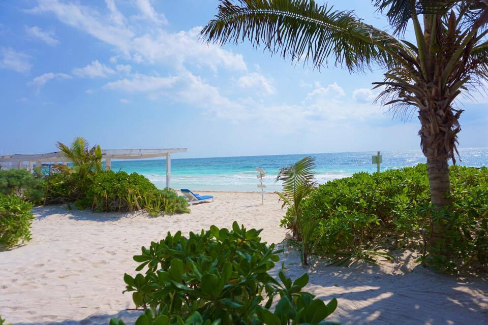 The Best Tropical Vacation Packing List + What To Leave Behind! 2 Check out the coolest cabanas in Tulum + learn where to eat and what to do while you are there.