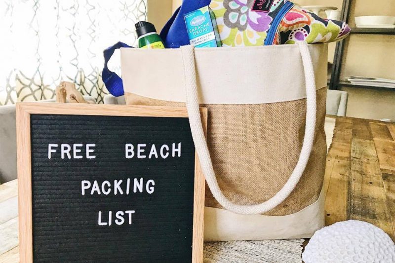 FREE Printable Beach or Lake Packing List with EVERYTHING your family needs for a beach vacation or a trip to the lake. Lake or Beach Vacation Packing List #beachpackinglist #PackingList #BeachTripPackingList