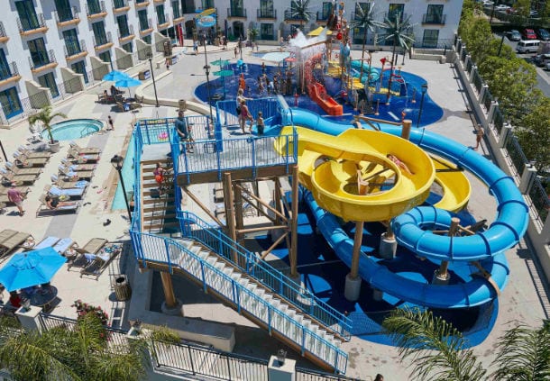 Marriott Courtyard Theme Park Entrance in Anaheim | Global Munchkins