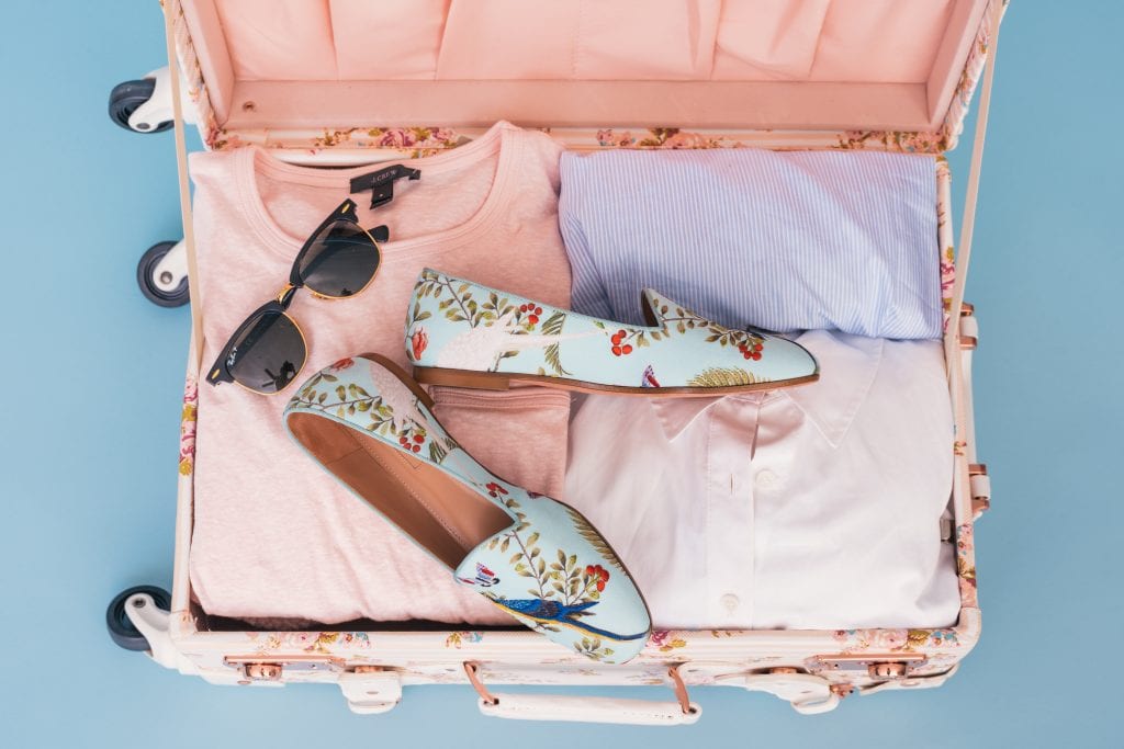 The Best Tropical Vacation Packing List + What To Leave Behind! 4 Tropical Vacation Packing List- perfect for Caribbean cruises, trips to Hawaii, honeymoons and more.