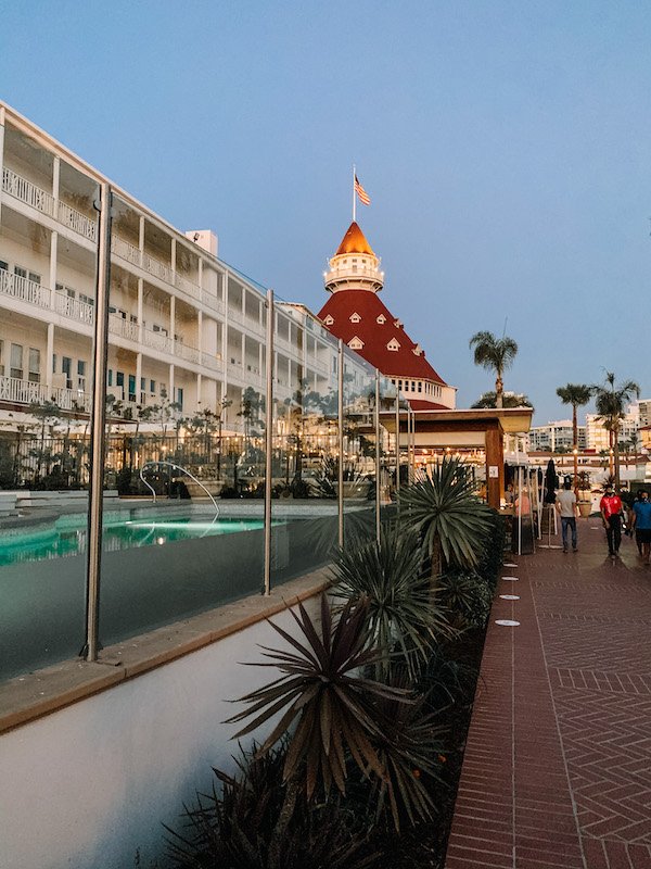 Coronado Beach Hotels - Where to stay