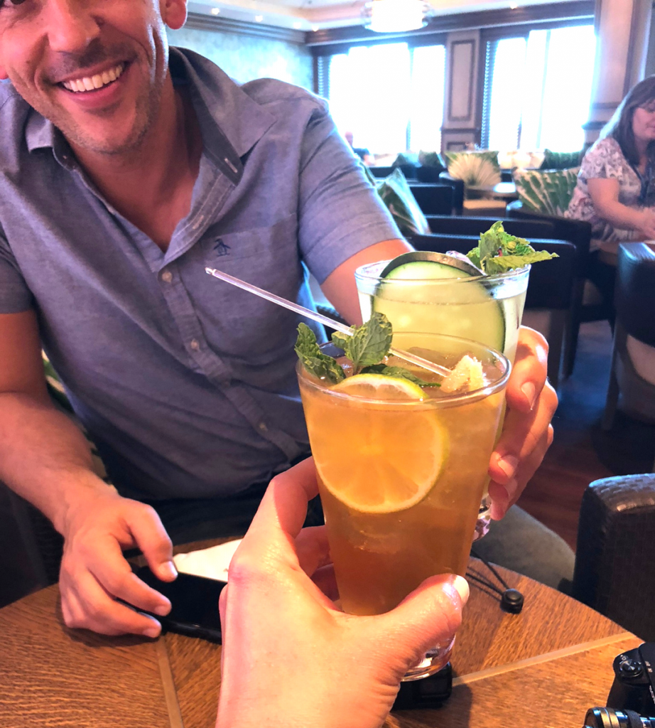 Norwegian Bliss Photos - Enjoying Mojitos at the Amazing Mojito Bar