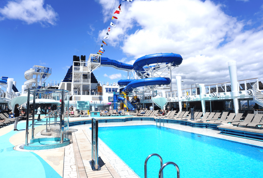 Norwegian Bliss Photos - Pool Deck