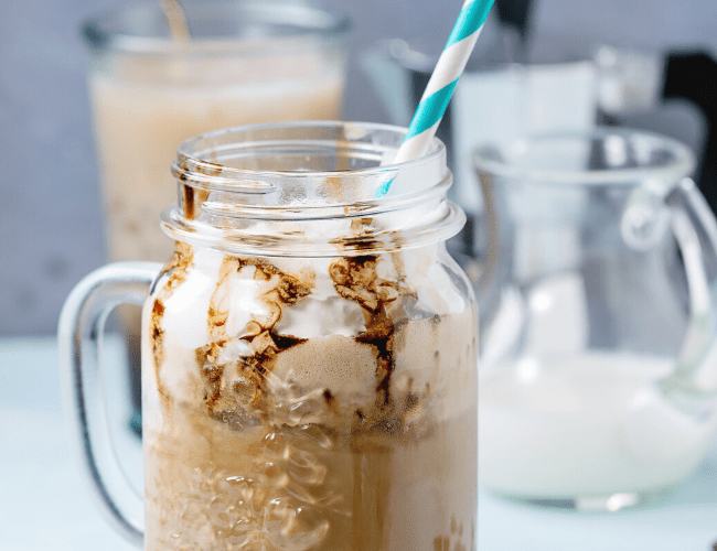 DIY Starbucks White Chocolate Mocha Frappuccino